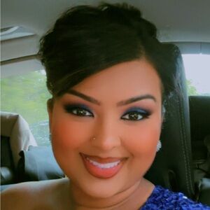 Meet your Posher, Kimberly